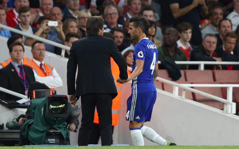  Antonio Conte takes off struggling ex-Gunners midfielder Cesc Fabregas