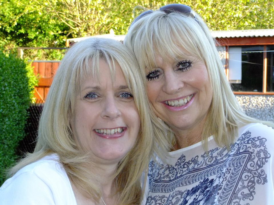  Aly's friend Helen has also helped her through the tough times