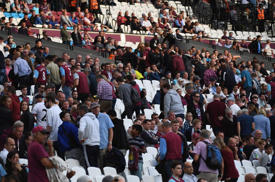  West Ham fans left by the thousand as they limped to a 3-0 defeat at home