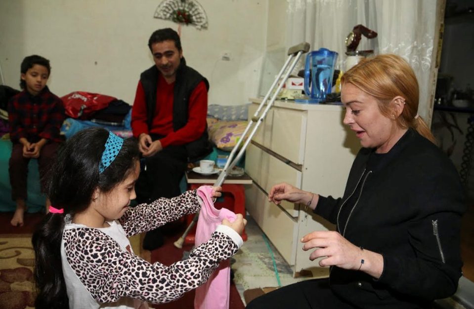  She spent time playing with one little girl and the pair bonded