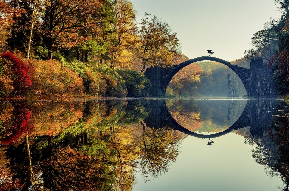  The overall winner and winner of the Masterpiece category was Lorenz Holder from Germany, with his photo of BMX cyclist Senad Grosic performing a trick on a bridge in Gablenz, Germany