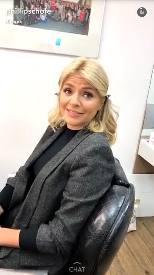  Holly Willoughby and Phillip Schofield got cheeky on Snapchat over a filthy mug