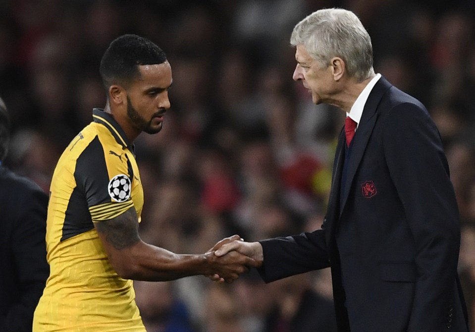  Theo Walcott is still playing for Wenger at the Emirates