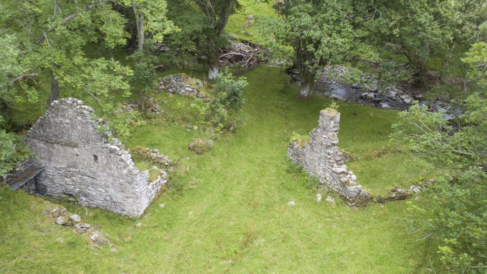  The site is haunted by the ghost of Lady Lawers, who predicted disasters on the loch