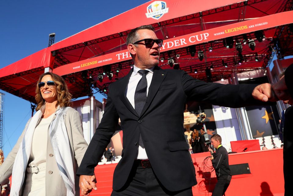  Helen Storey and Lee Westwood enjoy the ceremony