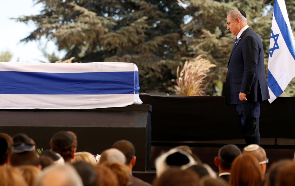  Current Israeli PM Benjamin Netanyahu paid tribute to the 'a great man of the world' Shimon Peres