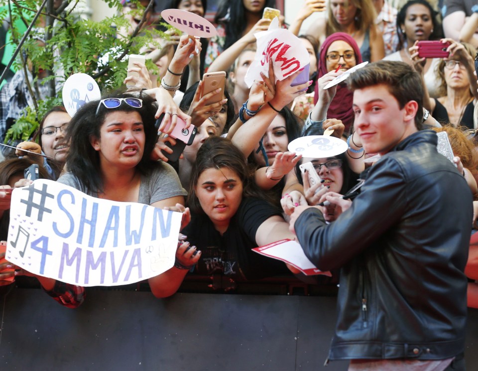  Shawn says his celebrity status makes it hard to find a girlfriend because people assume he's a 'douchebag'