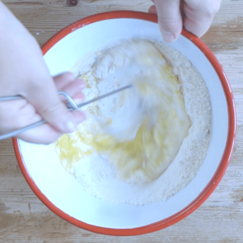 Combine eggs, flour and milk to make a batter 