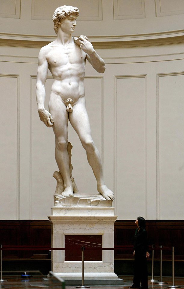  Michelangelo's colossal marble statue of David is arguably the world's most famous sculpture