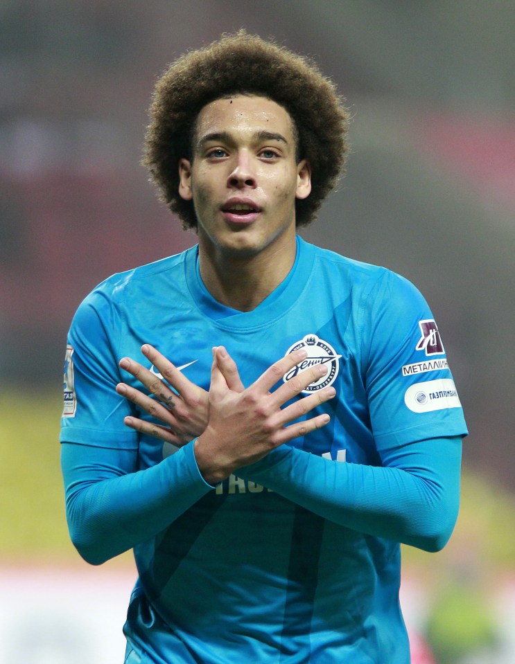  Axel Witsel's contract at Zenit St. Petersburg runs out in June and he will leave