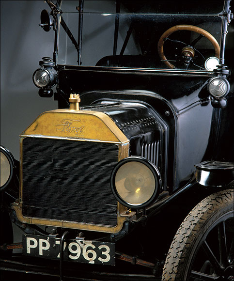  Like all model T Ford cars produced after 1913, this one is black.