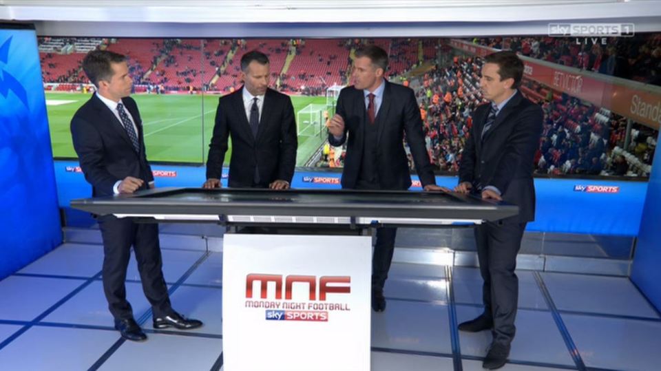  Gary Neville admits he's 'scared' of Liverpool's title challenge