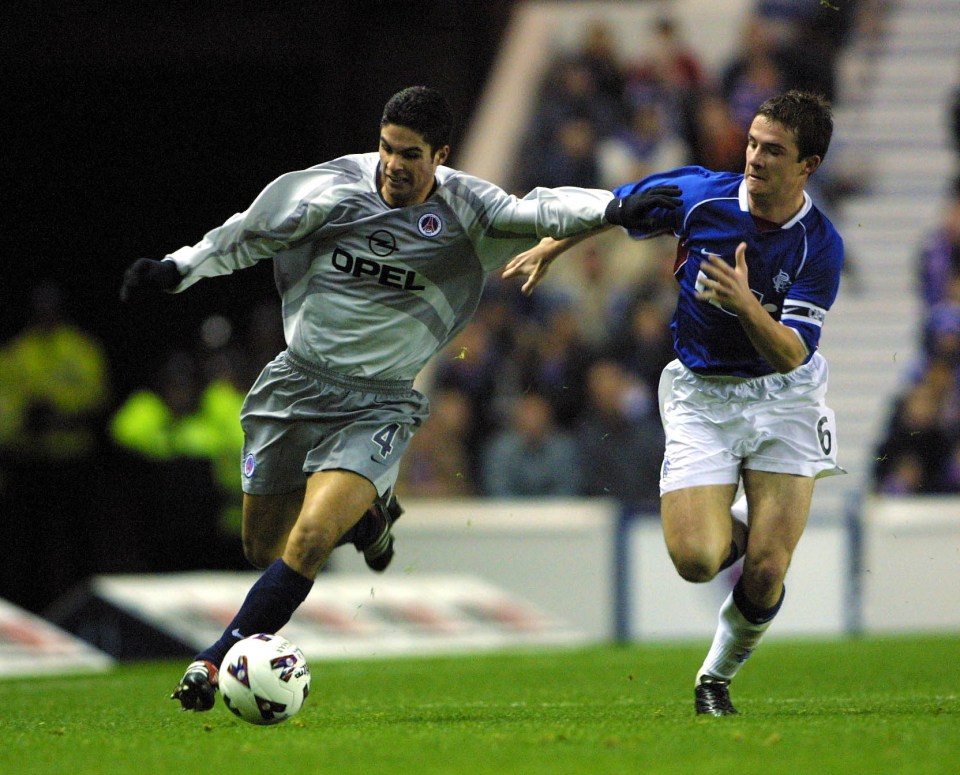  Mikel Arteta in action for Paris Saint-Germain during loan spell from Barcelona