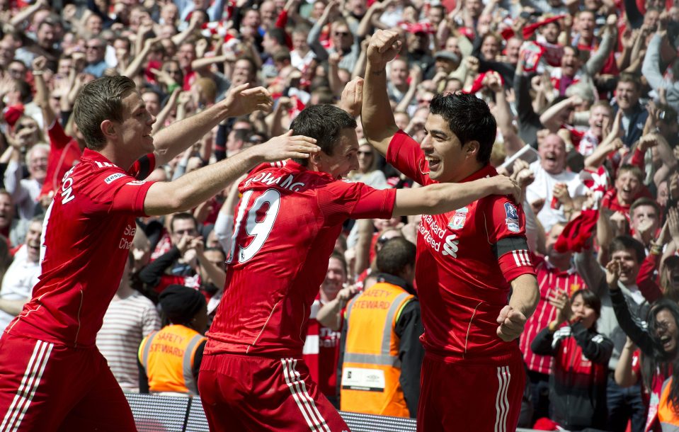  Steven Gerrard labelled Suarez a Liverpool legend following the Uruguayan's £75million move