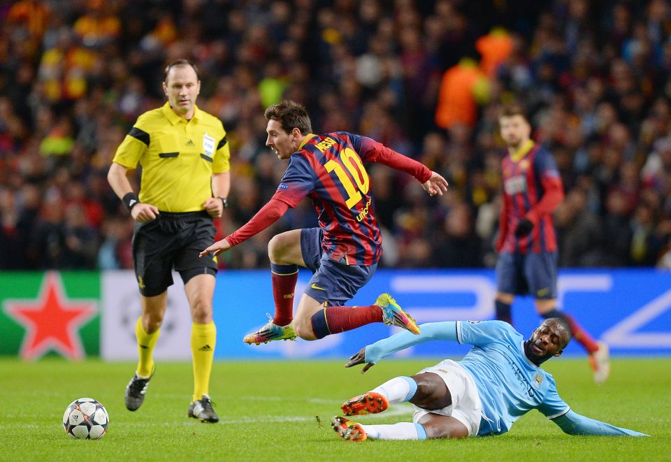  Barca president Josep Maria Bartomeu cannot see Messi jumping ship to wear the blue of City