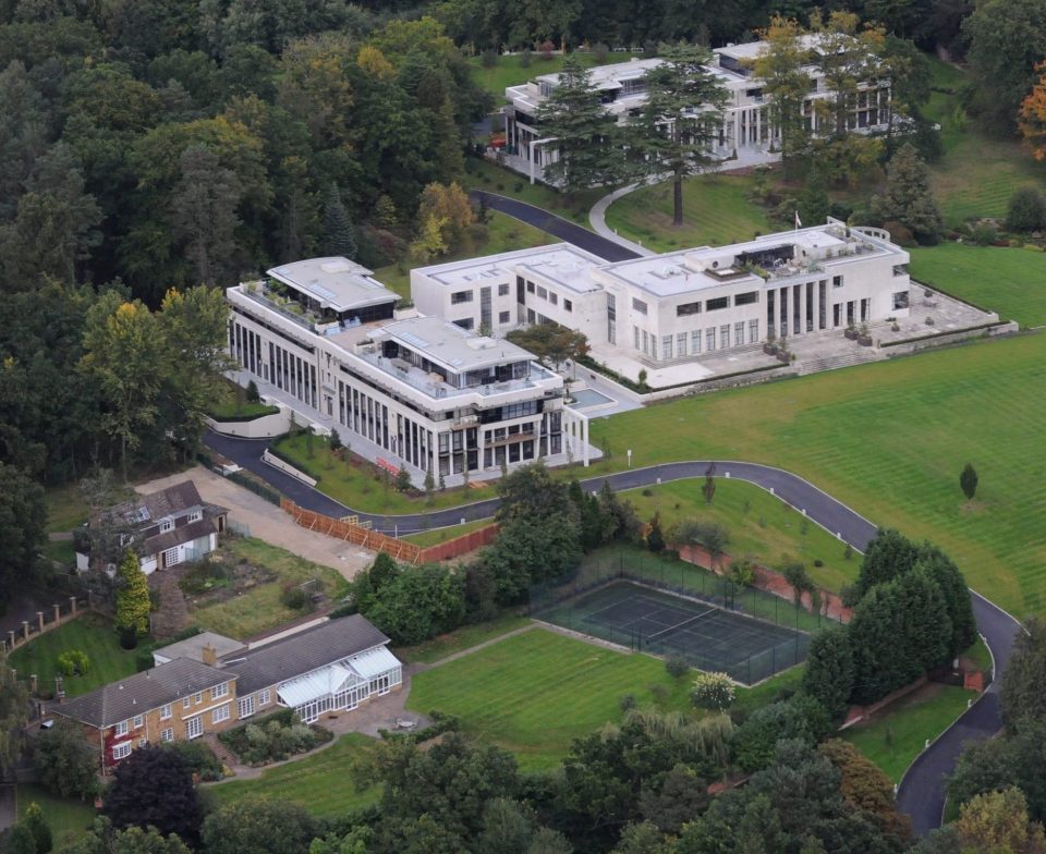  The singer sold his £3m mansion in these grounds in Berkshire