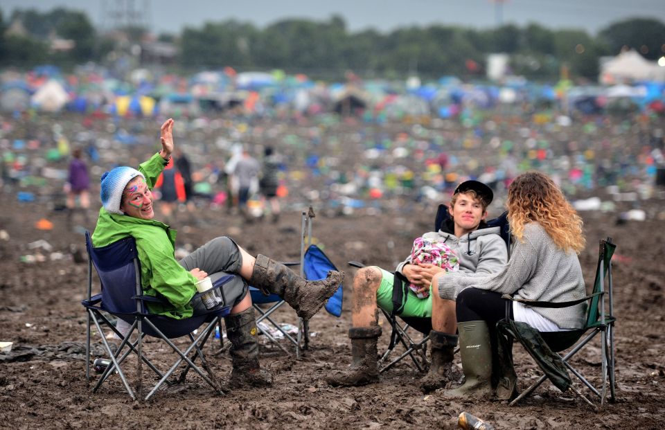  2017 could see an all-male Glasto line-up... perhaps to the dismay of some fans who have slammed the festival for not booking enough female acts in the past