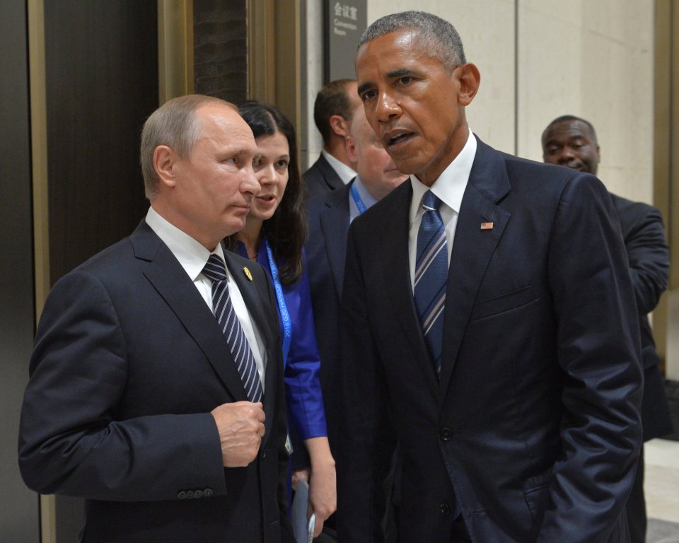 Putin (L) meets with U.S. President Barack Obama on the sidelines of the G20 Summit in Hangzhou, China, September 5