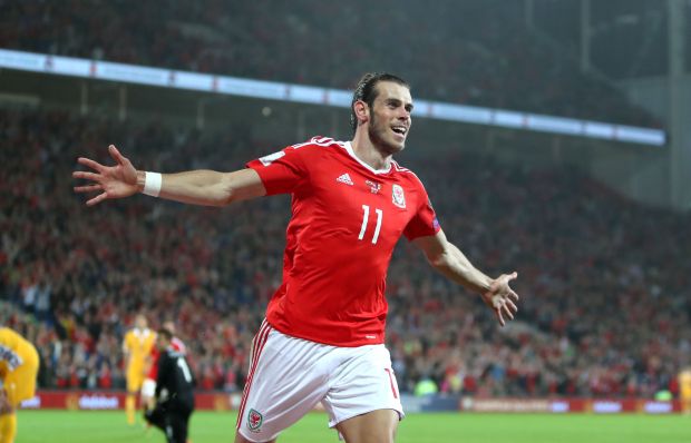 Gareth bale will look to inspire Wales again