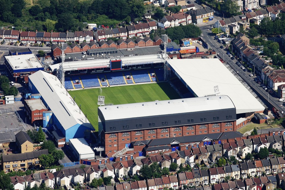  Palace want to add an extra 10,000 seats to Selhurst