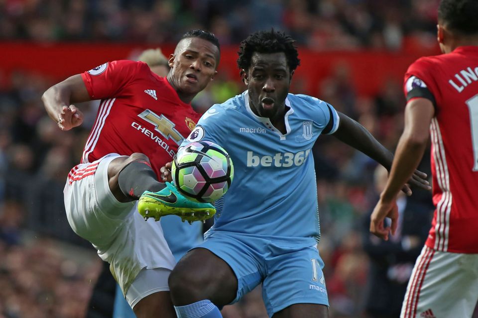  Wilfried Bony needs to find his goalscoring form soon to help Stoke avoid a relegation battle