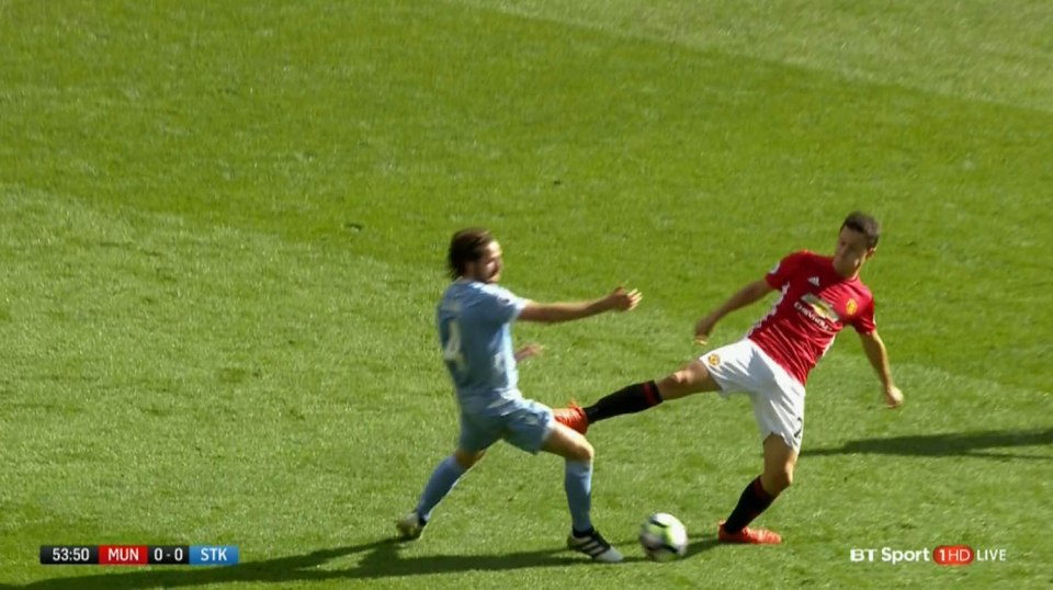  Ref Bobby Madley failed to show Ander Herrera a red card for this high challenge on Joe Allen