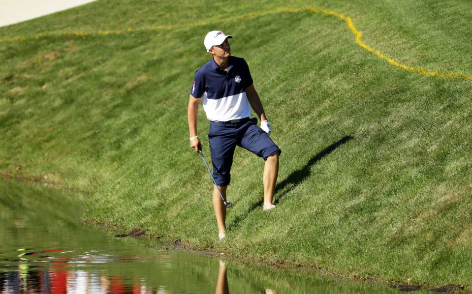  Jordan Spieth lost after causing his ball to move in the water