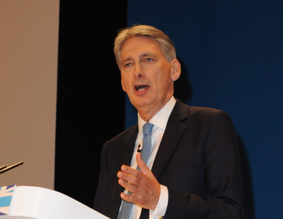  Philip Hammond on collision course over immigration