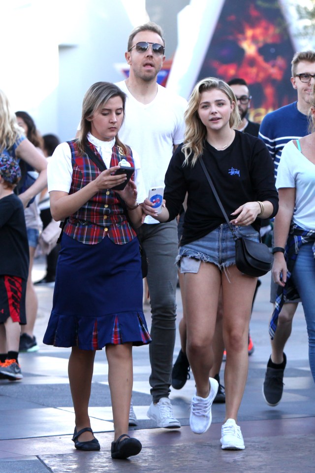  The teenager was given a guided tour around Disneyland California