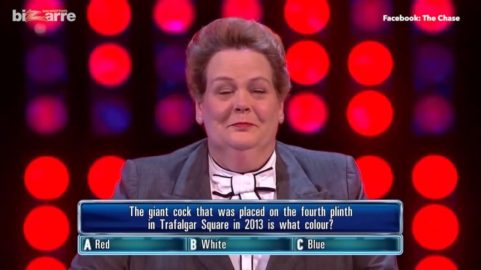  Anne and Bradley Walsh have a laugh on the show