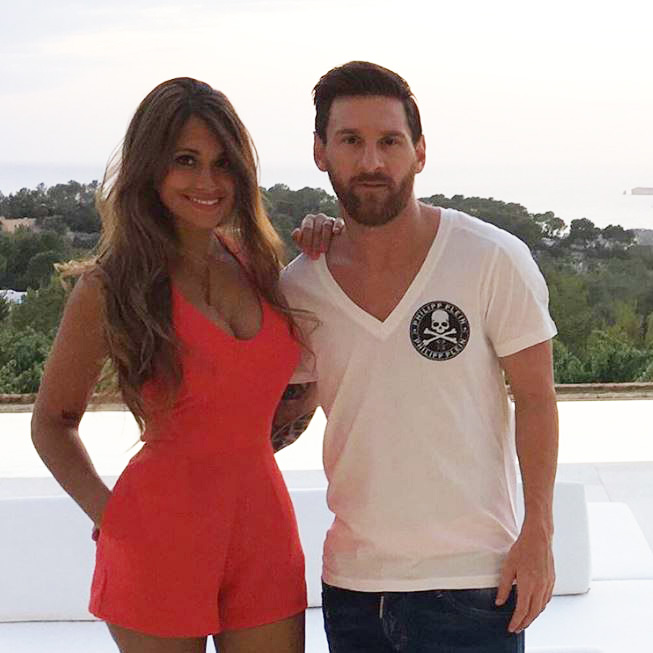  Barcelona Lionel Messi and girlfriend Antonella Roccuzzo