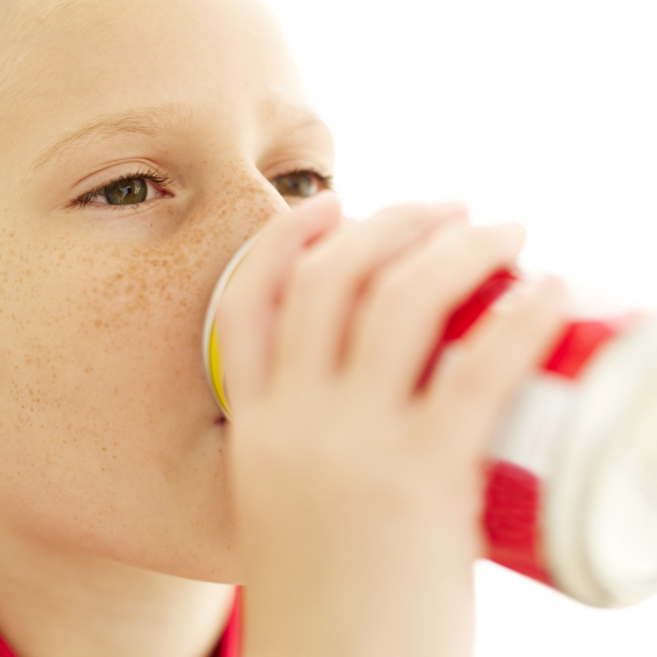  Kids consumed an extra 179 calories when the meal deals gave them the option of having a fizzy drink, sweetened tea, juice or flavoured milk, compared to those who drank non-sweetened drinks