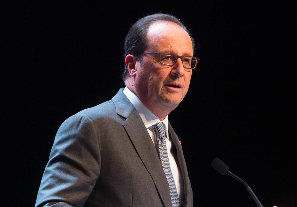  Francois Hollande says UK should pay heavy price