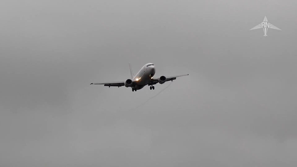  The plane can be seen coming into land at Václav Havel Airport in Prague