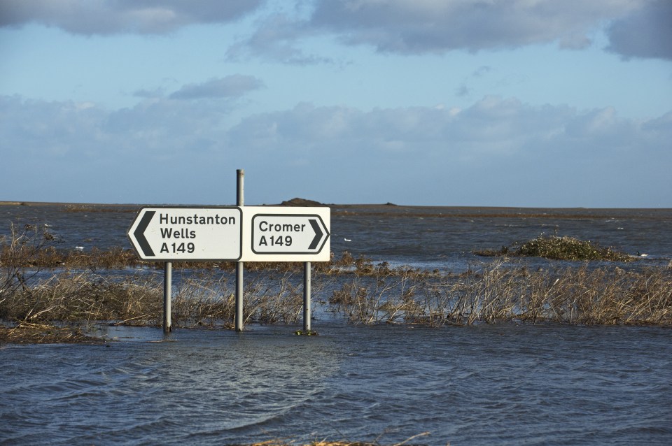  Deadly flooding is looming and Britain is not ready to defend itself, say experts