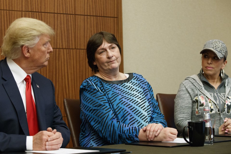  Jones, far right, was among the alleged victims of Bill Clinton invited to Sundays debate by Donald Trump