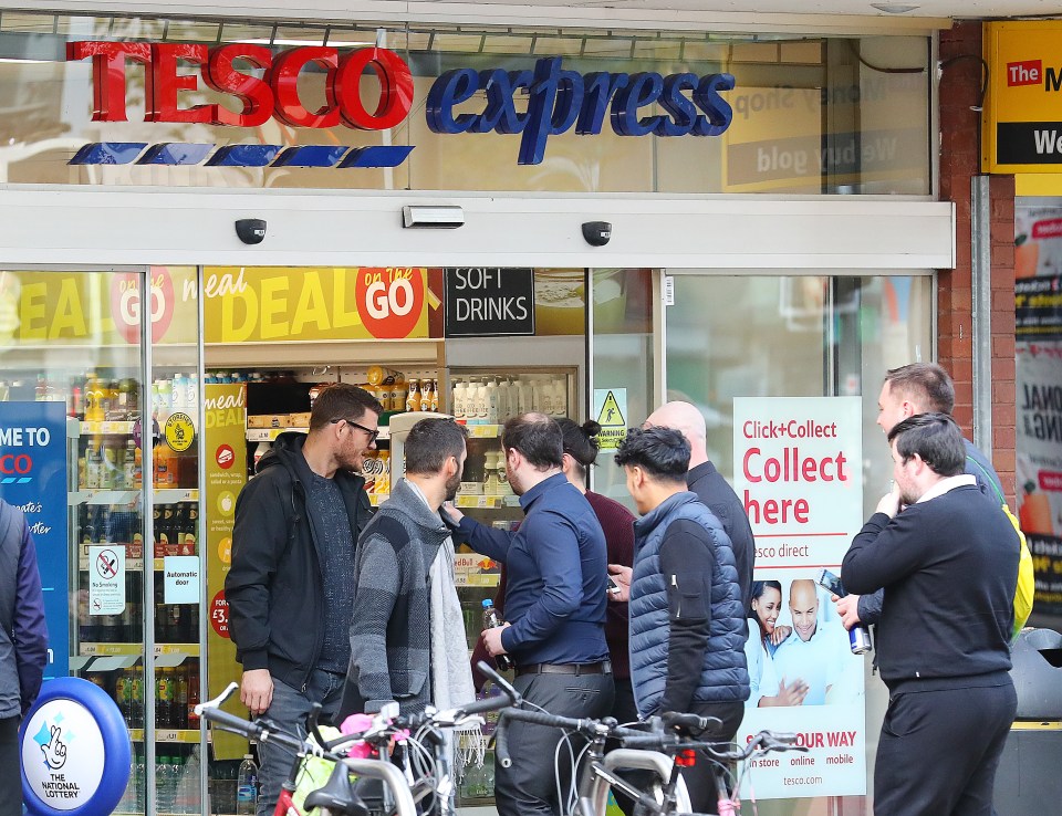  Michael Bisping stepped out to head to Tesco Express in Deansgate today hours after his UFC triumph