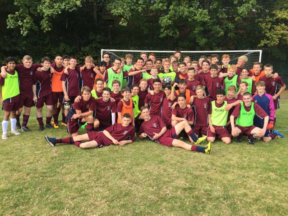  Justin Bieber took time out of his UK tour to join in some school footy - and wasn't half bad at it