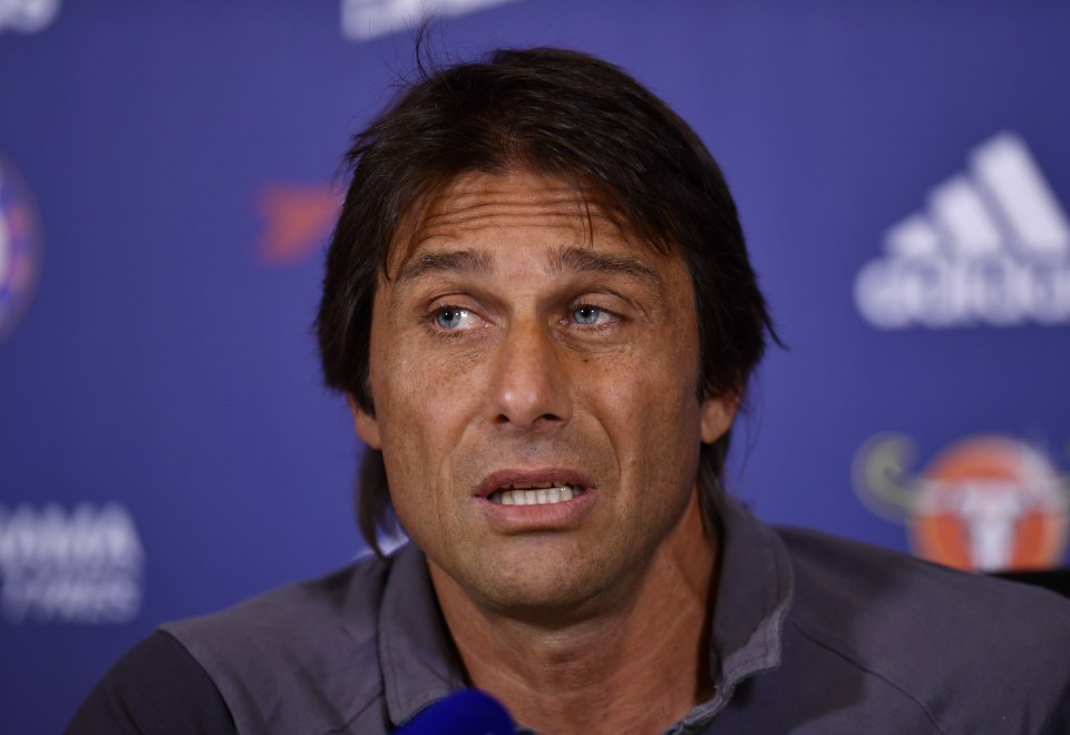  Antonio Conte will look to inflict Mourinho's first defeat against Chelsea