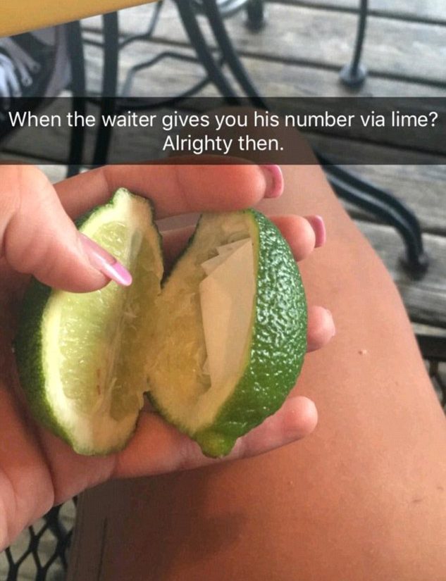  One comical snap shows the genius way a waiter got a girl to take his number