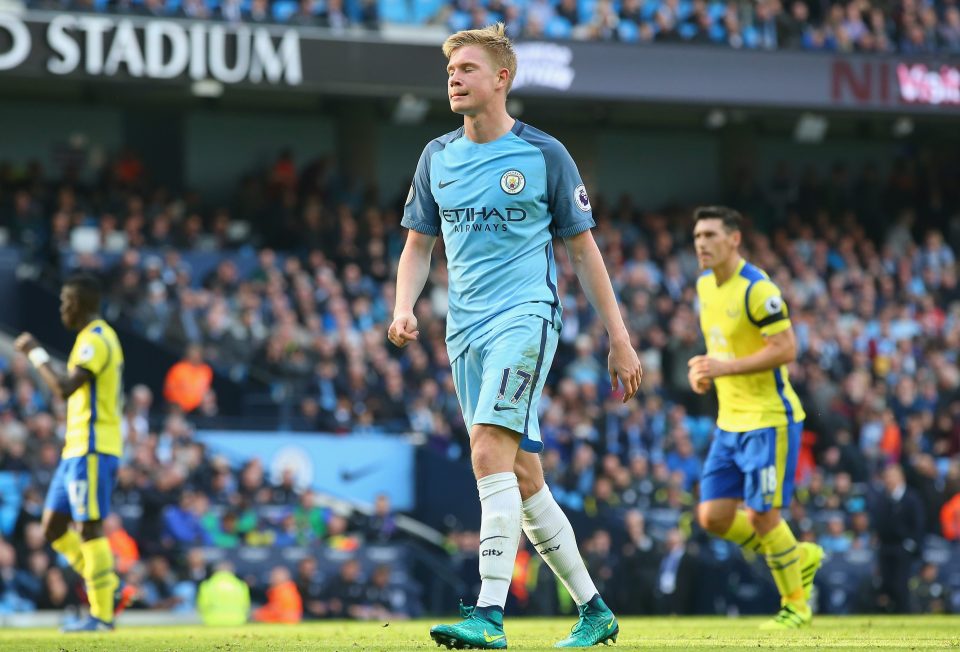  Kevin De Bruyne rues his missed penalty