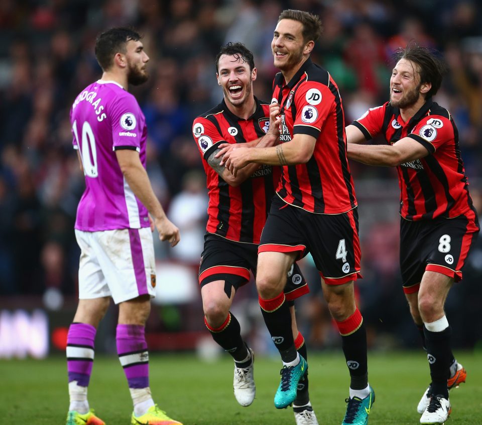  Dan Gosling celebrates after scoring Bournemouth's sixth goal against Hull