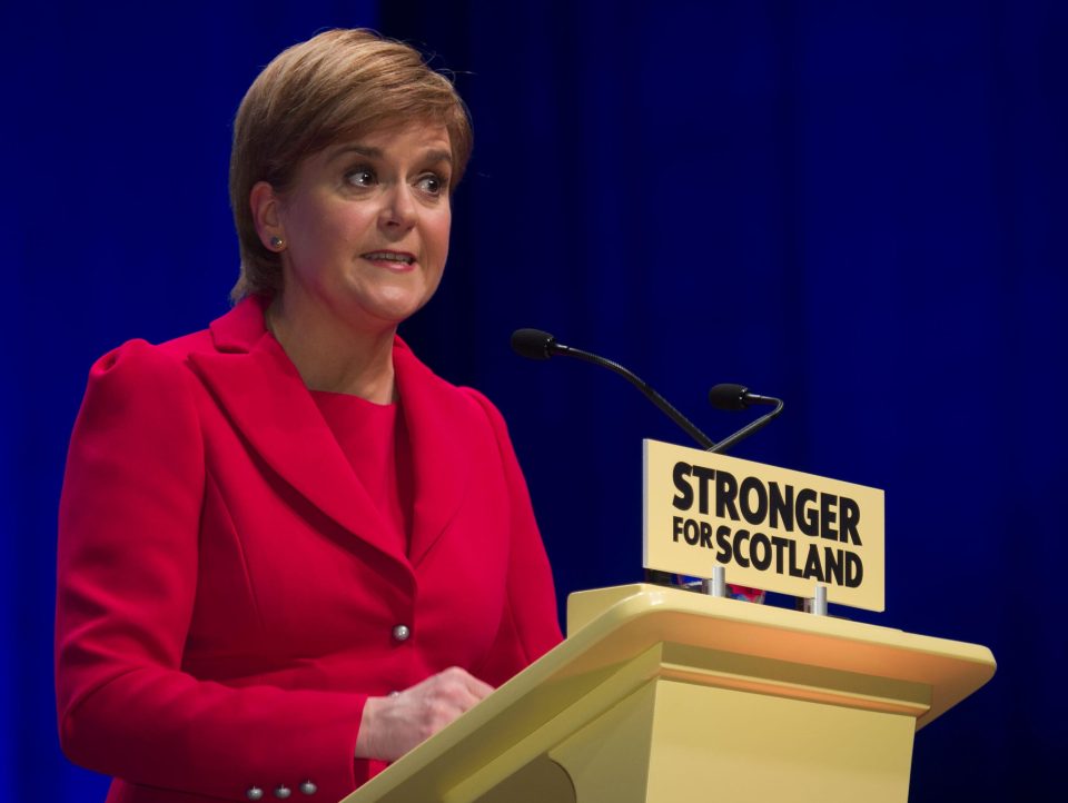 Glasgow, UK. 15th Oct, 2016. The SNP 82nd National Conference with Nicola Sturgeon MSP, Party Leader and First Minster Scotland giving the closing speech to delegates at the SECC. ¿ Steven Scott Taylor/Alamy Live News