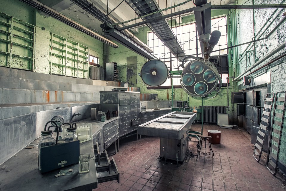  Photographer Matt Van Der Velde also captured this autopsy theatre left abandoned