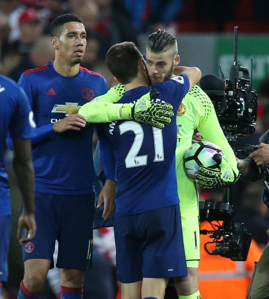  David De Gea's two stunning saves kept the game goalless