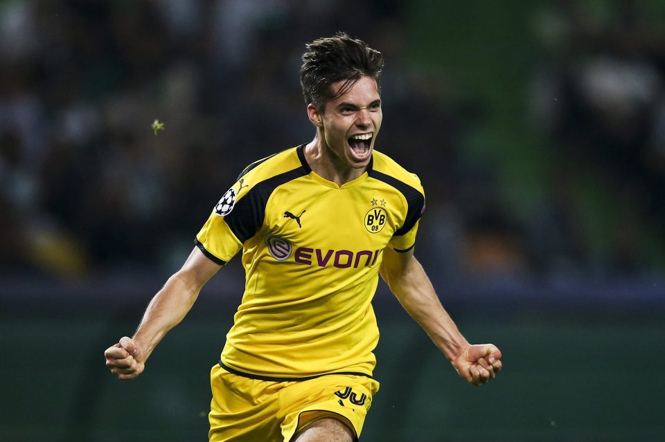  Weigl celebrating his first ever goal for Dortmund against Sporting Lisbon in the Champions League this week