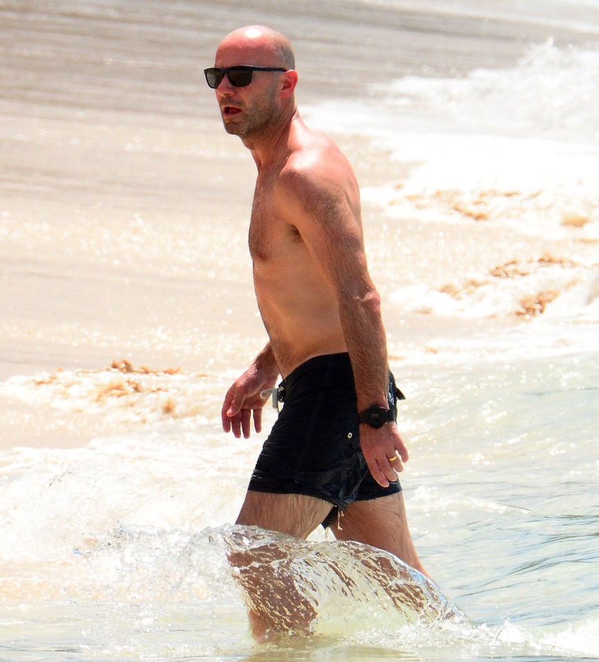  Alan Shearer is sunning it up in Barbados as he enjoys an October holiday