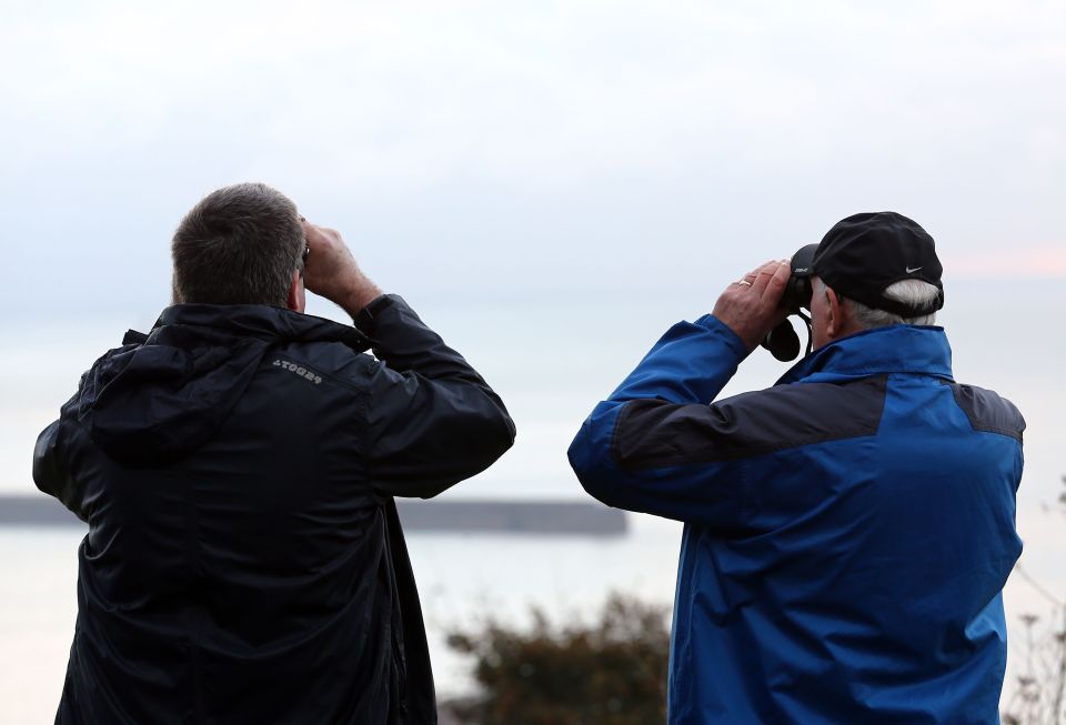  Brits look on for the Russian fleet from the Kent shoreline as it approached from the North Sea