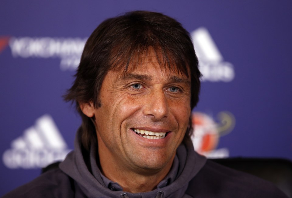  Antonio Conte's Chelsea take on London rivals West ham