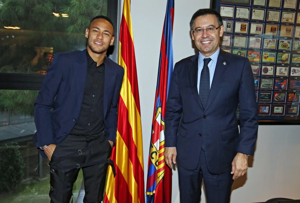  Barca president Josep Maria Bartomeu with Neymar after he signed new deal